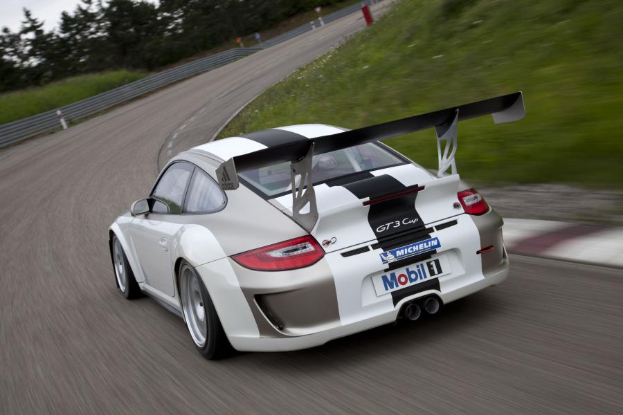  Porsche 911 GT3 Cup 2012 года  (фото 4 из 5)